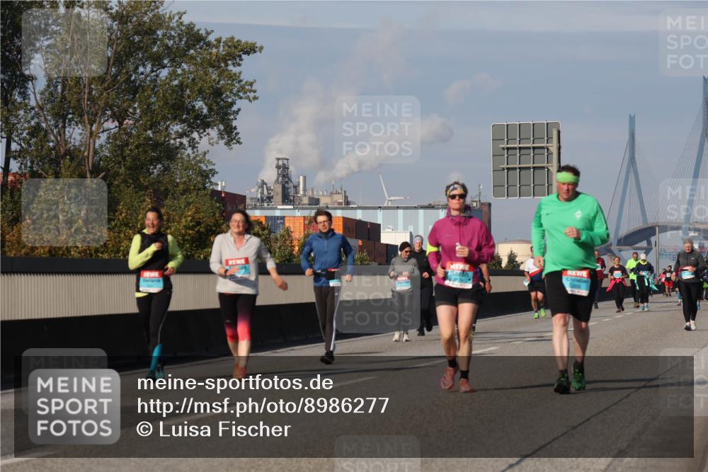 03.10.2025 - Köhlbrandbrückenlauf Luisa Fischer http://msf.ph/oto/8986277 03.10.2025 11:19:21 Position 3  meine-sportfotos.de