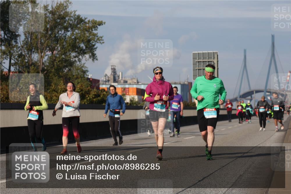 03.10.2025 - Köhlbrandbrückenlauf Luisa Fischer http://msf.ph/oto/8986285 03.10.2025 11:19:22 Position 3 2839 meine-sportfotos.de