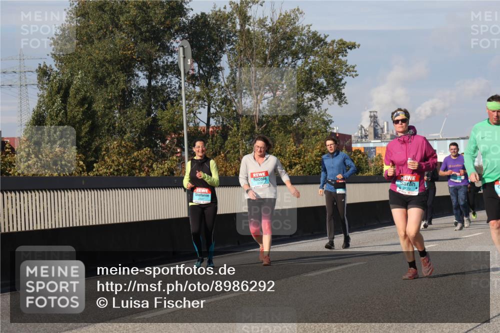 03.10.2025 - Köhlbrandbrückenlauf Luisa Fischer http://msf.ph/oto/8986292 03.10.2025 11:19:23 Position 3 2199, 2479 meine-sportfotos.de