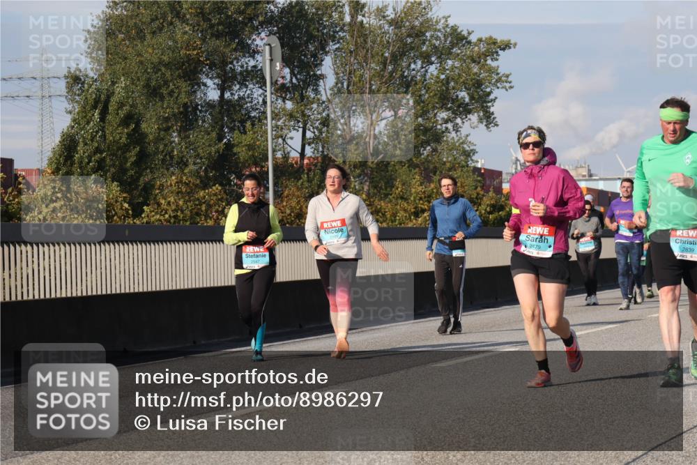 03.10.2025 - Köhlbrandbrückenlauf Luisa Fischer http://msf.ph/oto/8986297 03.10.2025 11:19:24 Position 3 2199, 2479, 2839 meine-sportfotos.de