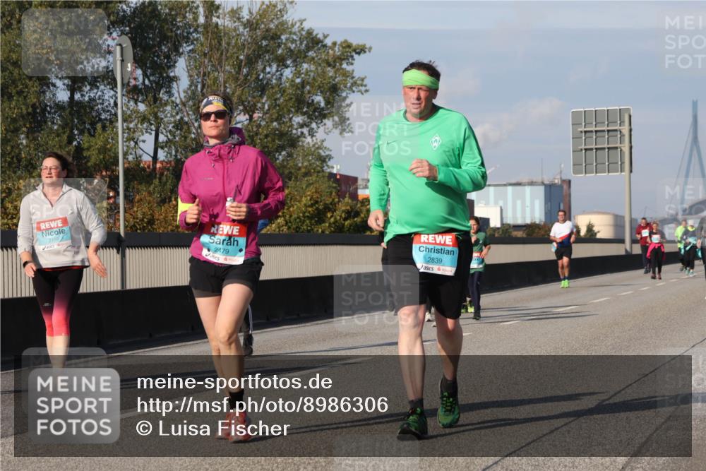 03.10.2025 - Köhlbrandbrückenlauf Luisa Fischer http://msf.ph/oto/8986306 03.10.2025 11:19:26 Position 3 2199, 2479, 2839 meine-sportfotos.de