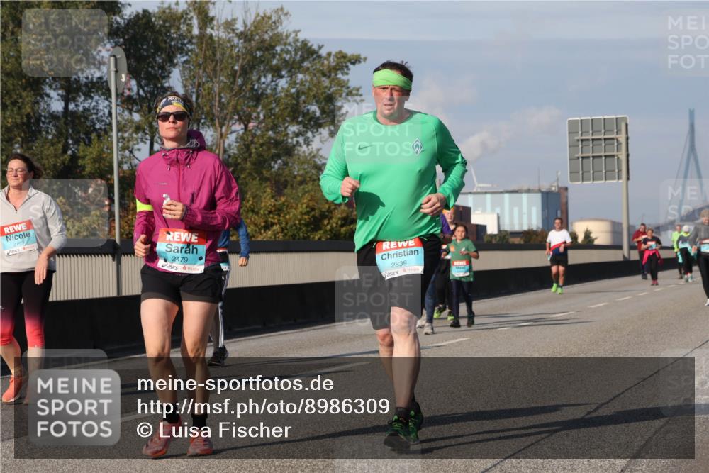 03.10.2025 - Köhlbrandbrückenlauf Luisa Fischer http://msf.ph/oto/8986309 03.10.2025 11:19:26 Position 3 2199, 2479, 2839 meine-sportfotos.de