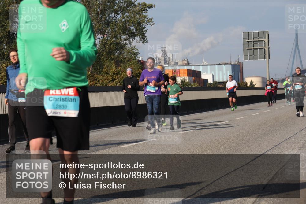 03.10.2025 - Köhlbrandbrückenlauf Luisa Fischer http://msf.ph/oto/8986321 03.10.2025 11:19:28 Position 3 2839 meine-sportfotos.de
