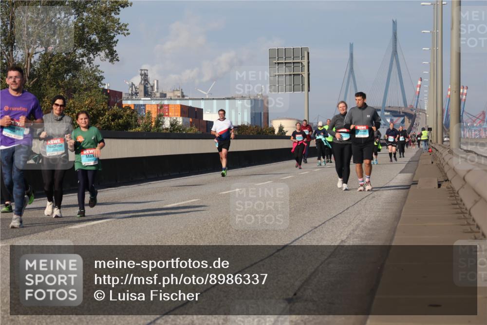 03.10.2025 - Köhlbrandbrückenlauf Luisa Fischer http://msf.ph/oto/8986337 03.10.2025 11:19:31 Position 3  meine-sportfotos.de