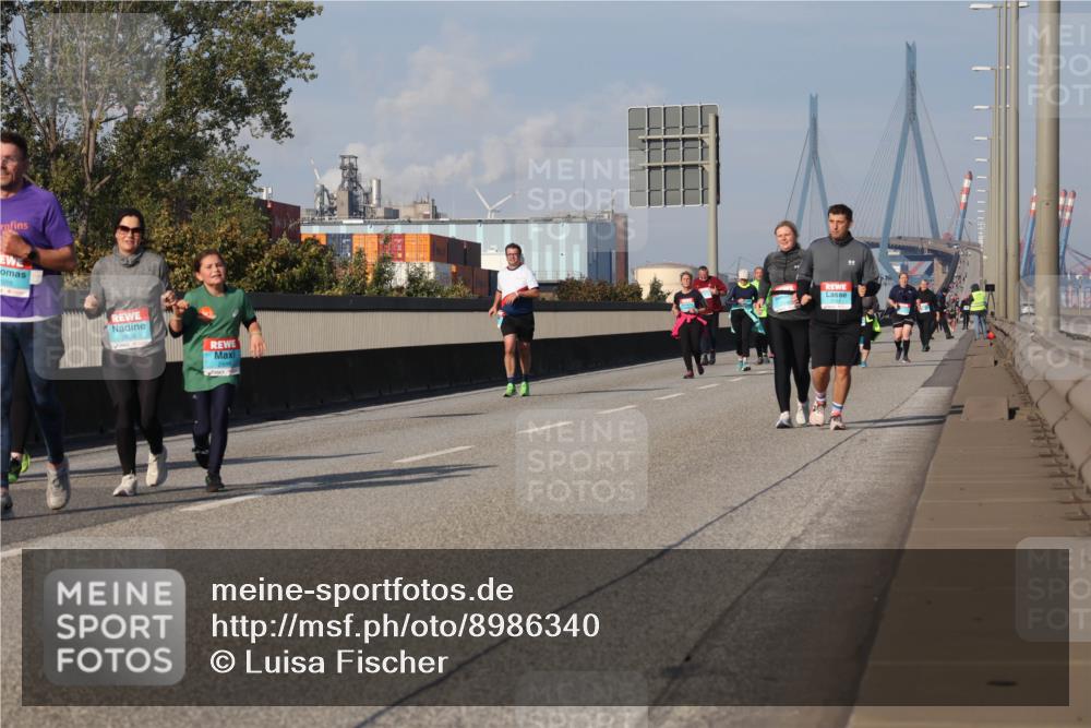 03.10.2025 - Köhlbrandbrückenlauf Luisa Fischer http://msf.ph/oto/8986340 03.10.2025 11:19:31 Position 3 988 meine-sportfotos.de