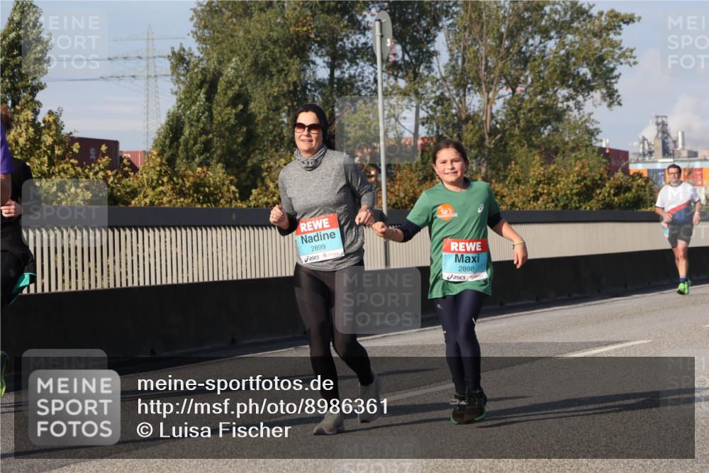 03.10.2025 - Köhlbrandbrückenlauf Luisa Fischer http://msf.ph/oto/8986361 03.10.2025 11:19:35 Position 3 2899, 2898 meine-sportfotos.de