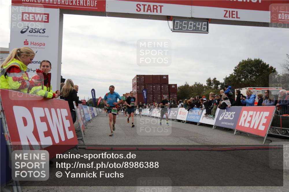 03.10.2025 - Köhlbrandbrückenlauf Yannick Fuchs http://msf.ph/oto/8986388 03.10.2025 15:58:44 Ziel 7017, 7081, 7101, 7117, 7176, 7182, 7244, 7737, 9086, 9187, 9512, 9582 meine-sportfotos.de