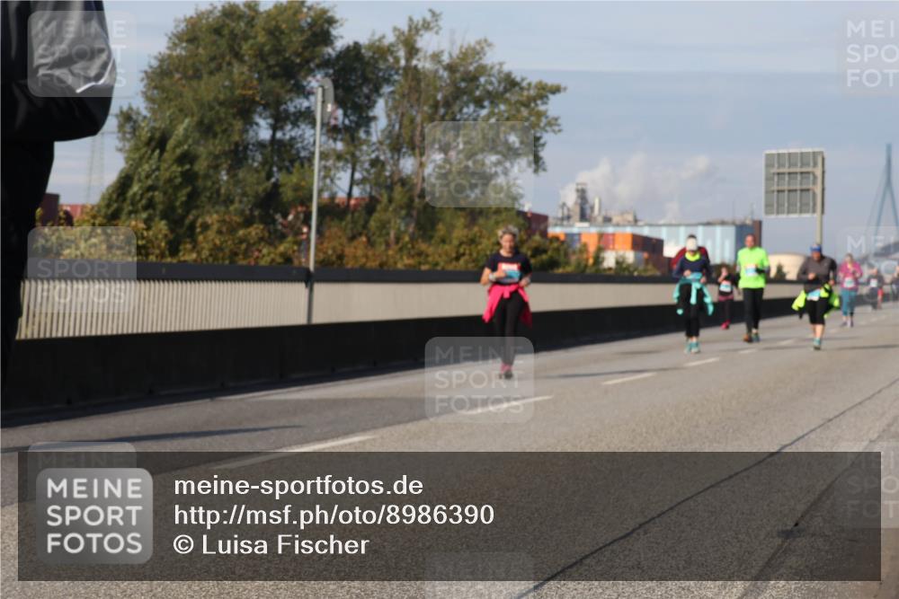 03.10.2025 - Köhlbrandbrückenlauf Luisa Fischer http://msf.ph/oto/8986390 03.10.2025 11:19:45 Position 3  meine-sportfotos.de