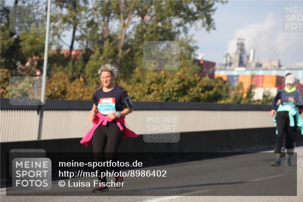 03.10.2025 - Köhlbrandbrückenlauf Luisa Fischer http://msf.ph/oto/8986402 03.10.2025 11:19:47 Position 3  meine-sportfotos.de