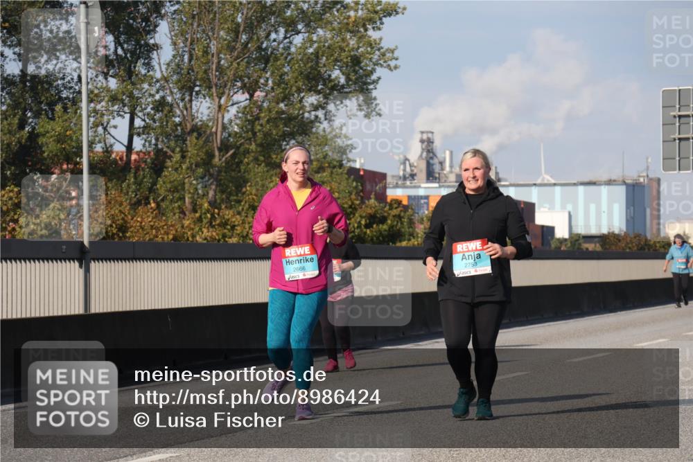03.10.2025 - Köhlbrandbrückenlauf Luisa Fischer http://msf.ph/oto/8986424 03.10.2025 11:20:02 Position 3 2666, 2753 meine-sportfotos.de