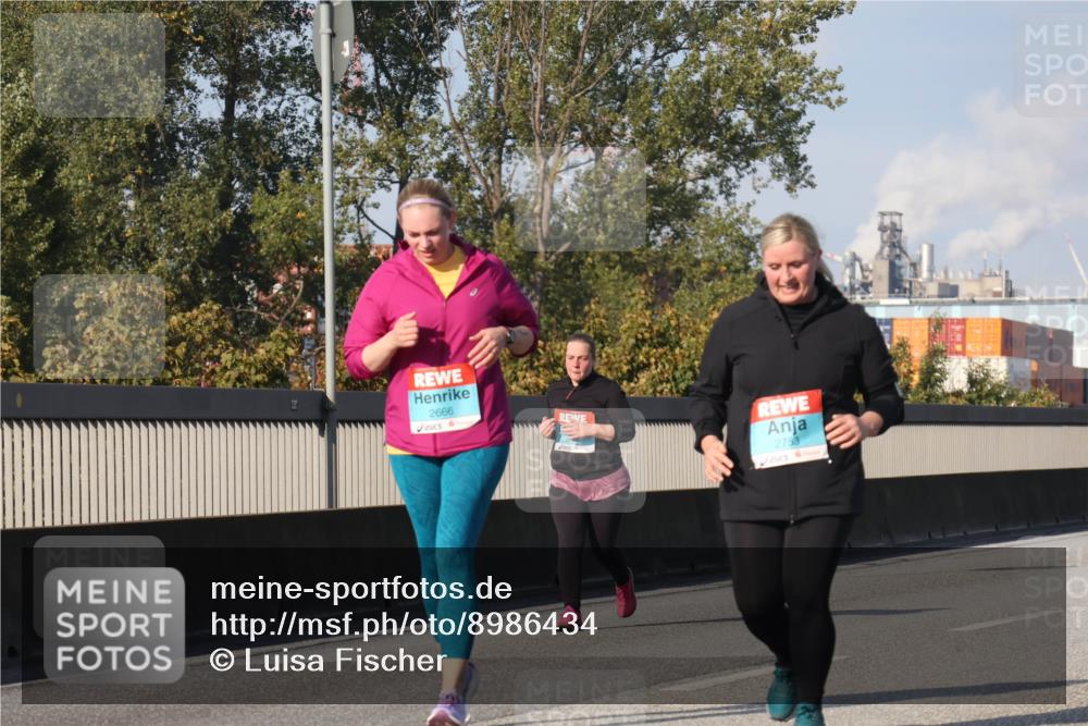 03.10.2025 - Köhlbrandbrückenlauf Luisa Fischer http://msf.ph/oto/8986434 03.10.2025 11:20:03 Position 3 2666, 2753 meine-sportfotos.de