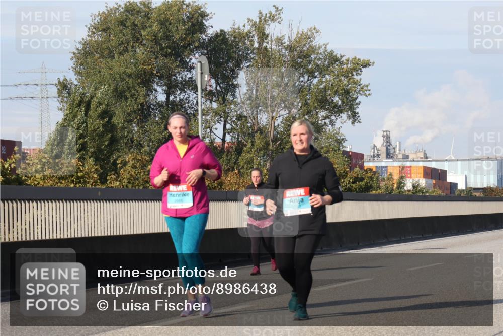 03.10.2025 - Köhlbrandbrückenlauf Luisa Fischer http://msf.ph/oto/8986438 03.10.2025 11:20:04 Position 3 2666 meine-sportfotos.de