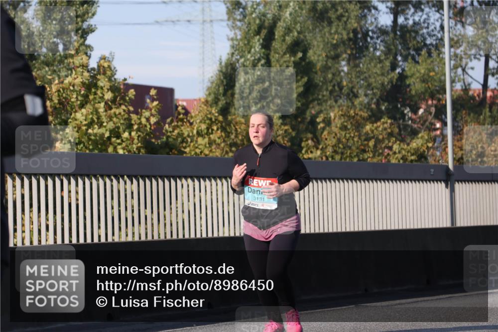 03.10.2025 - Köhlbrandbrückenlauf Luisa Fischer http://msf.ph/oto/8986450 03.10.2025 11:20:07 Position 3 3131 meine-sportfotos.de