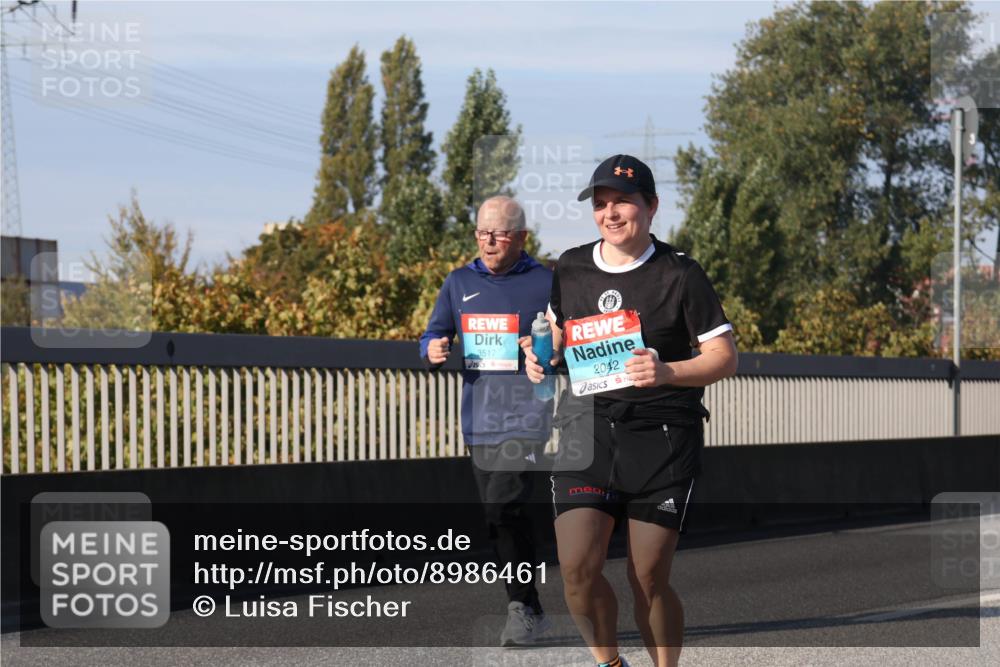 03.10.2025 - Köhlbrandbrückenlauf Luisa Fischer http://msf.ph/oto/8986461 03.10.2025 11:20:24 Position 3 3517, 2042 meine-sportfotos.de