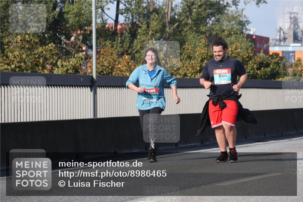 03.10.2025 - Köhlbrandbrückenlauf Luisa Fischer http://msf.ph/oto/8986465 03.10.2025 11:20:25 Position 3 2178, 2179 meine-sportfotos.de