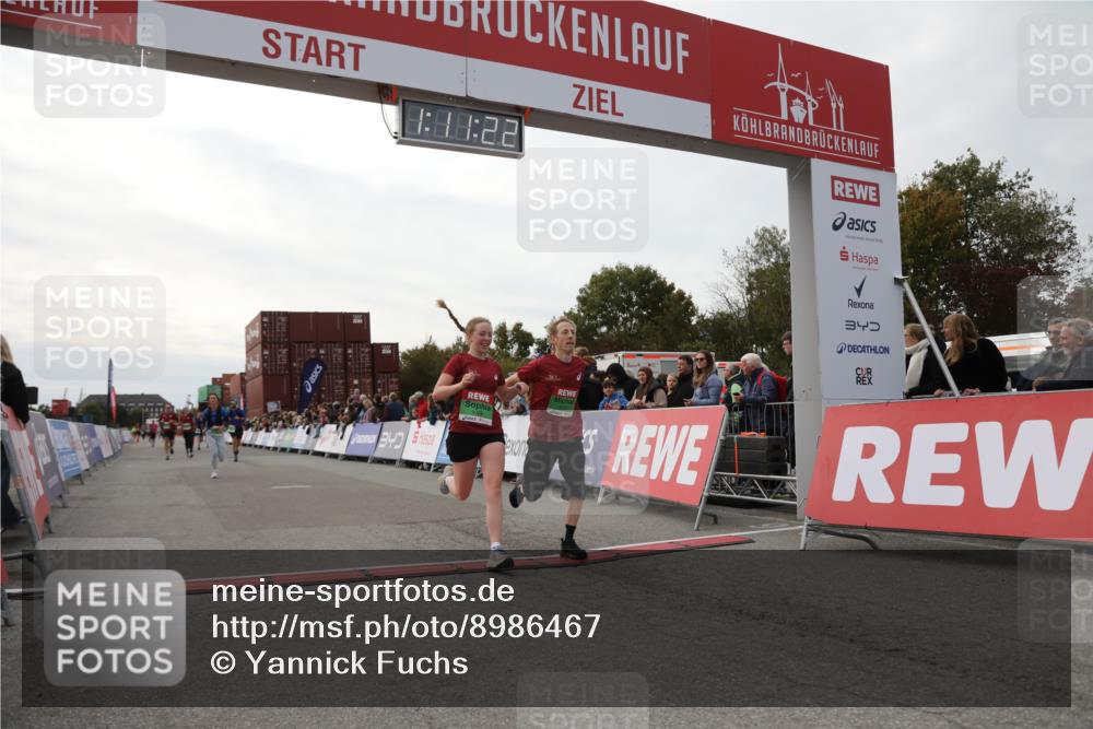 03.10.2025 - Köhlbrandbrückenlauf Yannick Fuchs http://msf.ph/oto/8986467 03.10.2025 16:11:20 Ziel 7472, 7515, 7765, 7895, 9067, 9068, 9597 meine-sportfotos.de