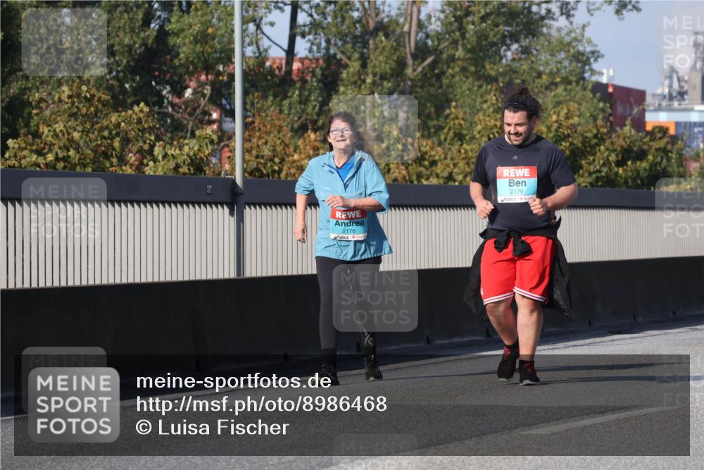 03.10.2025 - Köhlbrandbrückenlauf Luisa Fischer http://msf.ph/oto/8986468 03.10.2025 11:20:26 Position 3 2178, 2179 meine-sportfotos.de