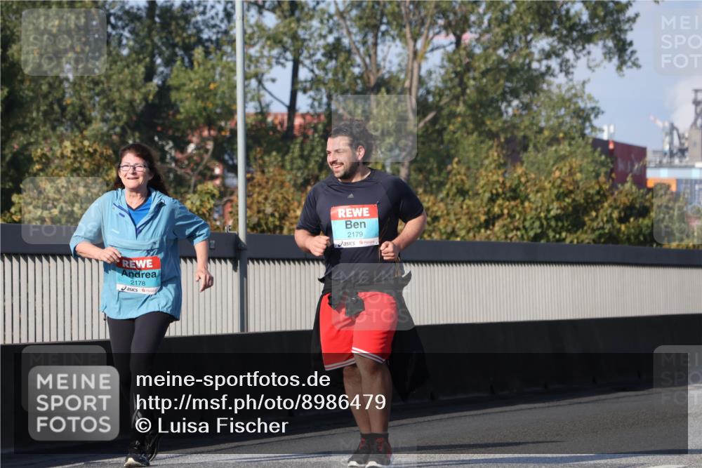 03.10.2025 - Köhlbrandbrückenlauf Luisa Fischer http://msf.ph/oto/8986479 03.10.2025 11:20:28 Position 3 2178, 2179 meine-sportfotos.de