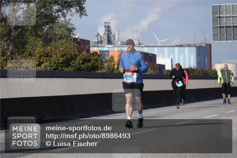 03.10.2025 - Köhlbrandbrückenlauf Luisa Fischer http://msf.ph/oto/8986493 03.10.2025 11:20:30 Position 3 2395 meine-sportfotos.de