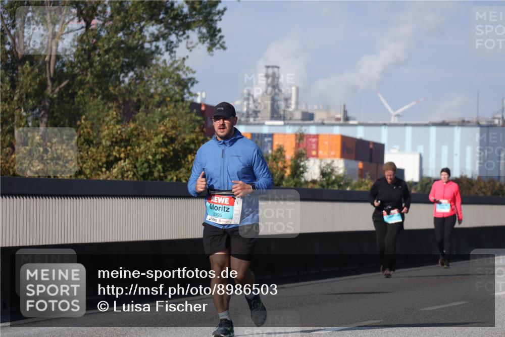 03.10.2025 - Köhlbrandbrückenlauf Luisa Fischer http://msf.ph/oto/8986503 03.10.2025 11:20:32 Position 3 2395 meine-sportfotos.de