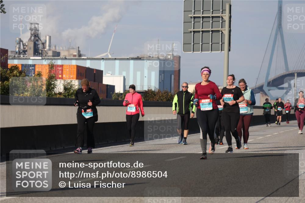 03.10.2025 - Köhlbrandbrückenlauf Luisa Fischer http://msf.ph/oto/8986504 03.10.2025 11:20:33 Position 3 2429 meine-sportfotos.de