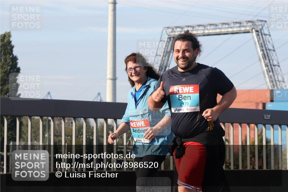 03.10.2025 - Köhlbrandbrückenlauf Luisa Fischer http://msf.ph/oto/8986520 03.10.2025 11:20:35 Position 3 2178, 2179, 780 meine-sportfotos.de