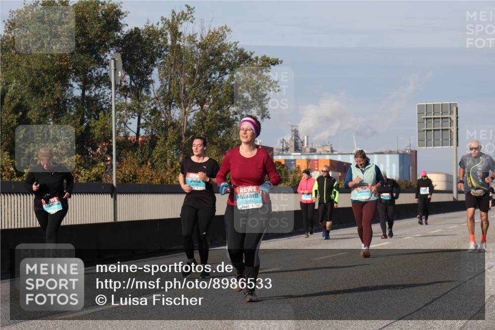 03.10.2025 - Köhlbrandbrückenlauf Luisa Fischer http://msf.ph/oto/8986533 03.10.2025 11:20:43 Position 3 3284 meine-sportfotos.de
