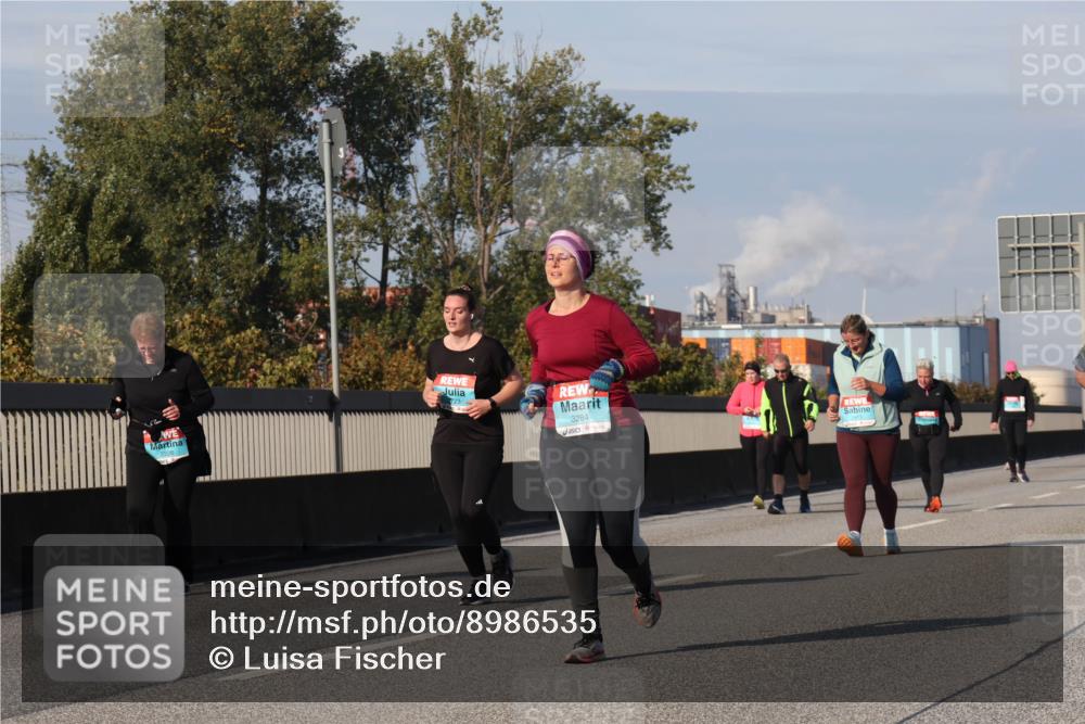 03.10.2025 - Köhlbrandbrückenlauf Luisa Fischer http://msf.ph/oto/8986535 03.10.2025 11:20:43 Position 3 3284 meine-sportfotos.de
