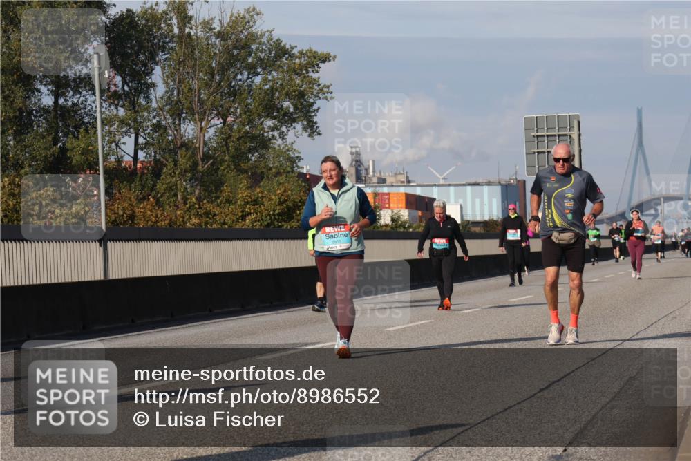 03.10.2025 - Köhlbrandbrückenlauf Luisa Fischer http://msf.ph/oto/8986552 03.10.2025 11:20:46 Position 3 2515 meine-sportfotos.de