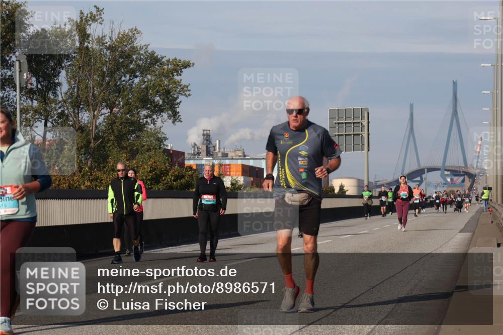 03.10.2025 - Köhlbrandbrückenlauf Luisa Fischer http://msf.ph/oto/8986571 03.10.2025 11:20:49 Position 3 515 meine-sportfotos.de