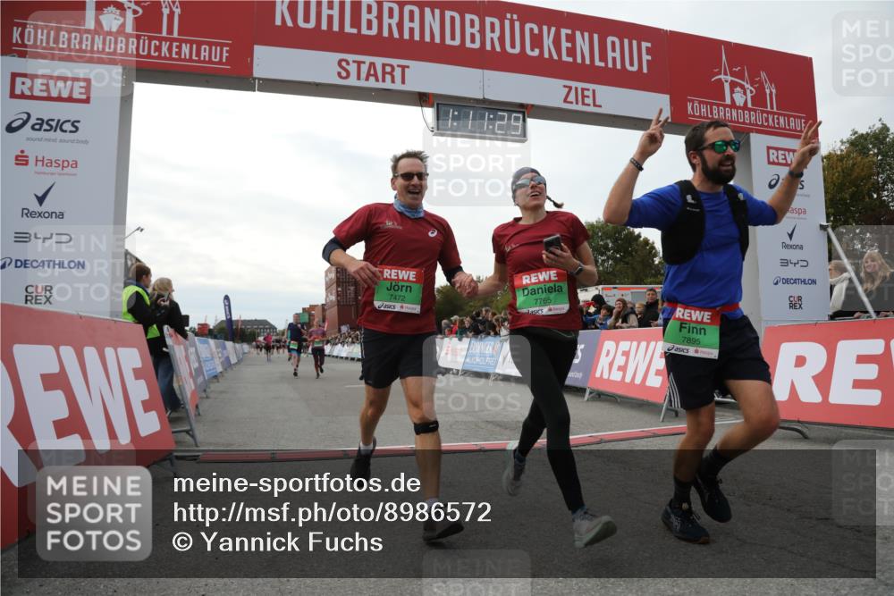 03.10.2025 - Köhlbrandbrückenlauf Yannick Fuchs http://msf.ph/oto/8986572 03.10.2025 16:11:27 Ziel 7350, 7373, 7472, 7488, 7765, 7895, 9597 meine-sportfotos.de