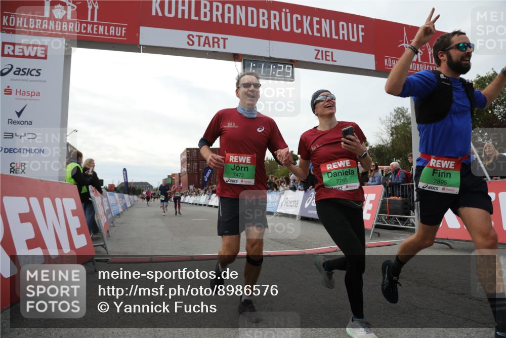 03.10.2025 - Köhlbrandbrückenlauf Yannick Fuchs http://msf.ph/oto/8986576 03.10.2025 16:11:27 Ziel 7350, 7373, 7472, 7488, 7765, 7895, 9597 meine-sportfotos.de