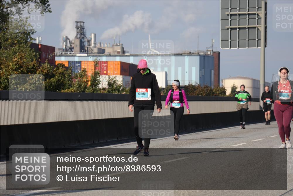 03.10.2025 - Köhlbrandbrückenlauf Luisa Fischer http://msf.ph/oto/8986593 03.10.2025 11:20:53 Position 3 2394 meine-sportfotos.de