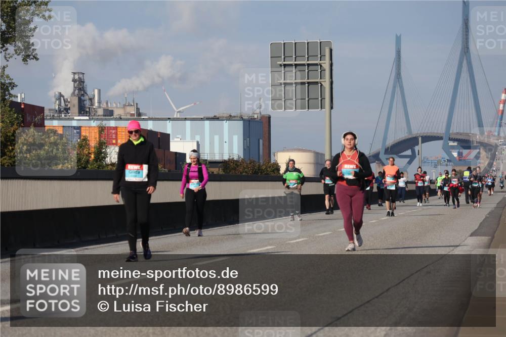 03.10.2025 - Köhlbrandbrückenlauf Luisa Fischer http://msf.ph/oto/8986599 03.10.2025 11:20:55 Position 3  meine-sportfotos.de