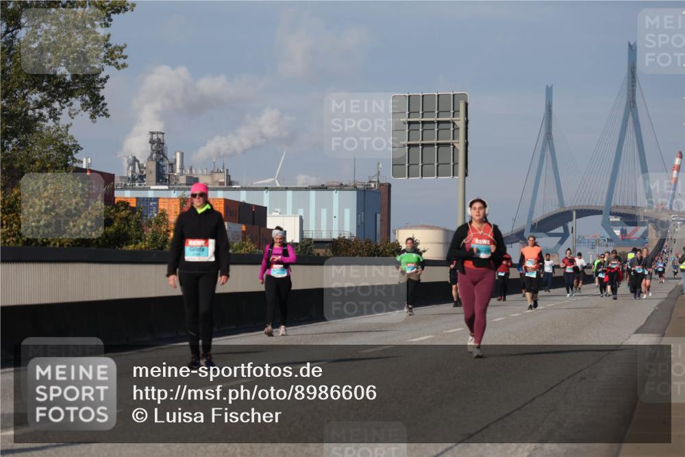 03.10.2025 - Köhlbrandbrückenlauf Luisa Fischer http://msf.ph/oto/8986606 03.10.2025 11:20:56 Position 3  meine-sportfotos.de