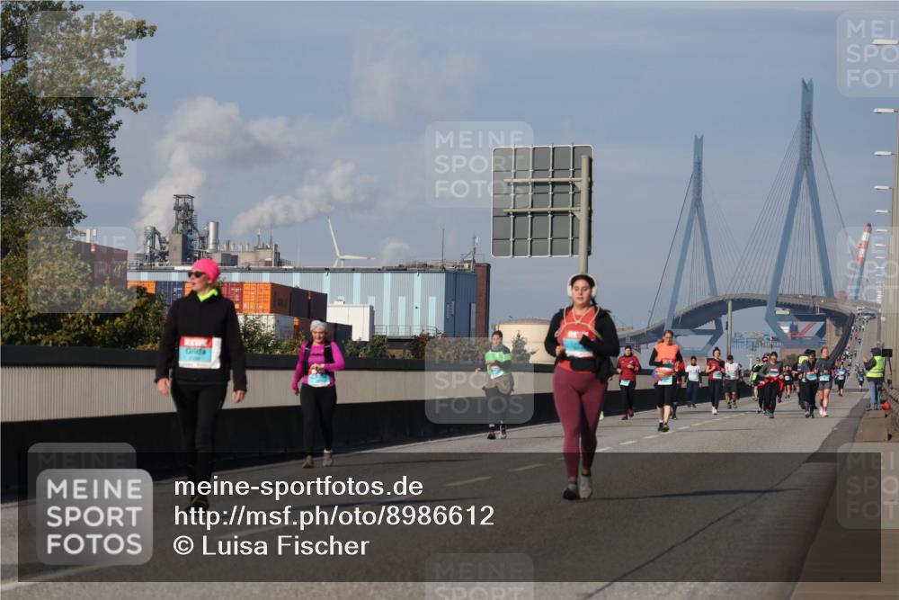 03.10.2025 - Köhlbrandbrückenlauf Luisa Fischer http://msf.ph/oto/8986612 03.10.2025 11:20:57 Position 3  meine-sportfotos.de