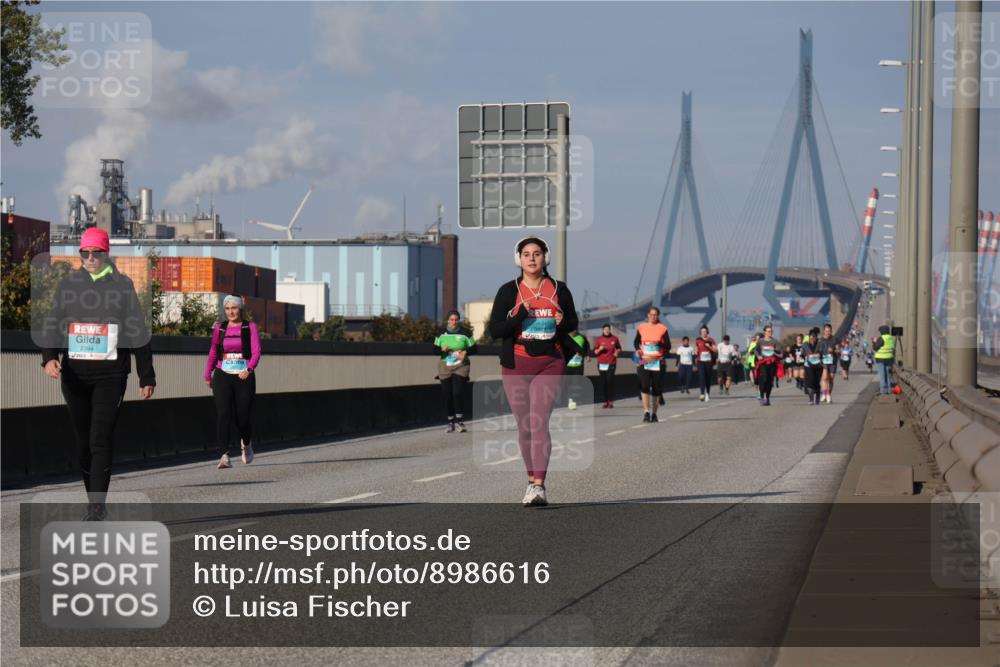 03.10.2025 - Köhlbrandbrückenlauf Luisa Fischer http://msf.ph/oto/8986616 03.10.2025 11:20:58 Position 3  meine-sportfotos.de