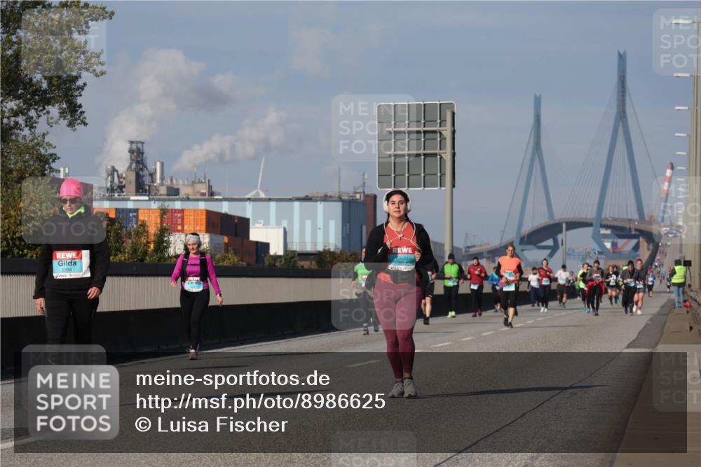 03.10.2025 - Köhlbrandbrückenlauf Luisa Fischer http://msf.ph/oto/8986625 03.10.2025 11:20:59 Position 3  meine-sportfotos.de