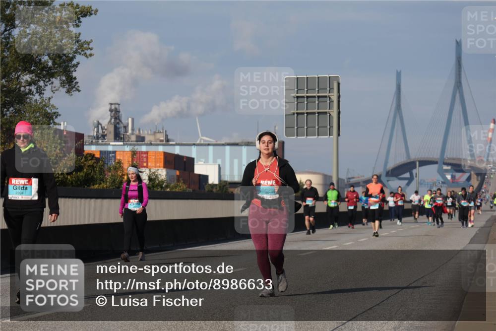 03.10.2025 - Köhlbrandbrückenlauf Luisa Fischer http://msf.ph/oto/8986633 03.10.2025 11:21:00 Position 3 2394, 3822 meine-sportfotos.de