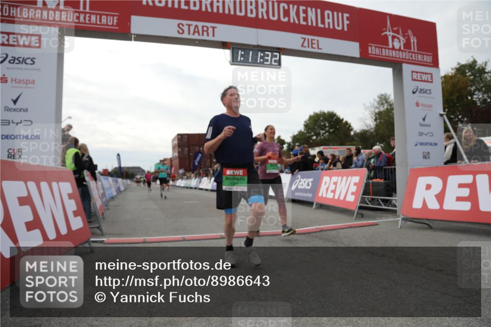 03.10.2025 - Köhlbrandbrückenlauf Yannick Fuchs http://msf.ph/oto/8986643 03.10.2025 16:11:30 Ziel 7350, 7373, 7407, 7467, 7472, 7488, 8774, 8938, 9382 meine-sportfotos.de
