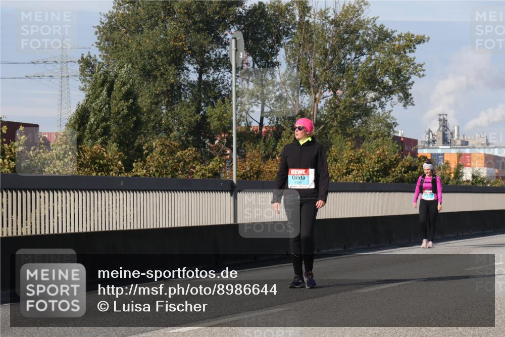 03.10.2025 - Köhlbrandbrückenlauf Luisa Fischer http://msf.ph/oto/8986644 03.10.2025 11:21:02 Position 3 2394 meine-sportfotos.de