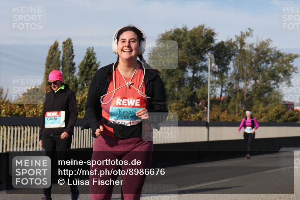 03.10.2025 - Köhlbrandbrückenlauf Luisa Fischer http://msf.ph/oto/8986676 03.10.2025 11:21:07 Position 3 2394, 3822 meine-sportfotos.de