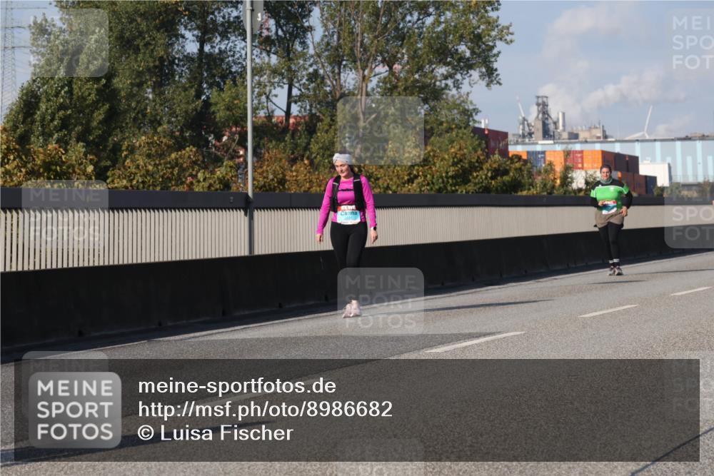 03.10.2025 - Köhlbrandbrückenlauf Luisa Fischer http://msf.ph/oto/8986682 03.10.2025 11:21:08 Position 3  meine-sportfotos.de