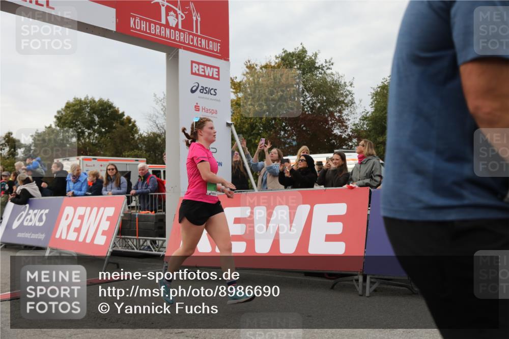 03.10.2025 - Köhlbrandbrückenlauf Yannick Fuchs http://msf.ph/oto/8986690 03.10.2025 15:59:04 Ziel 7109, 9370 meine-sportfotos.de