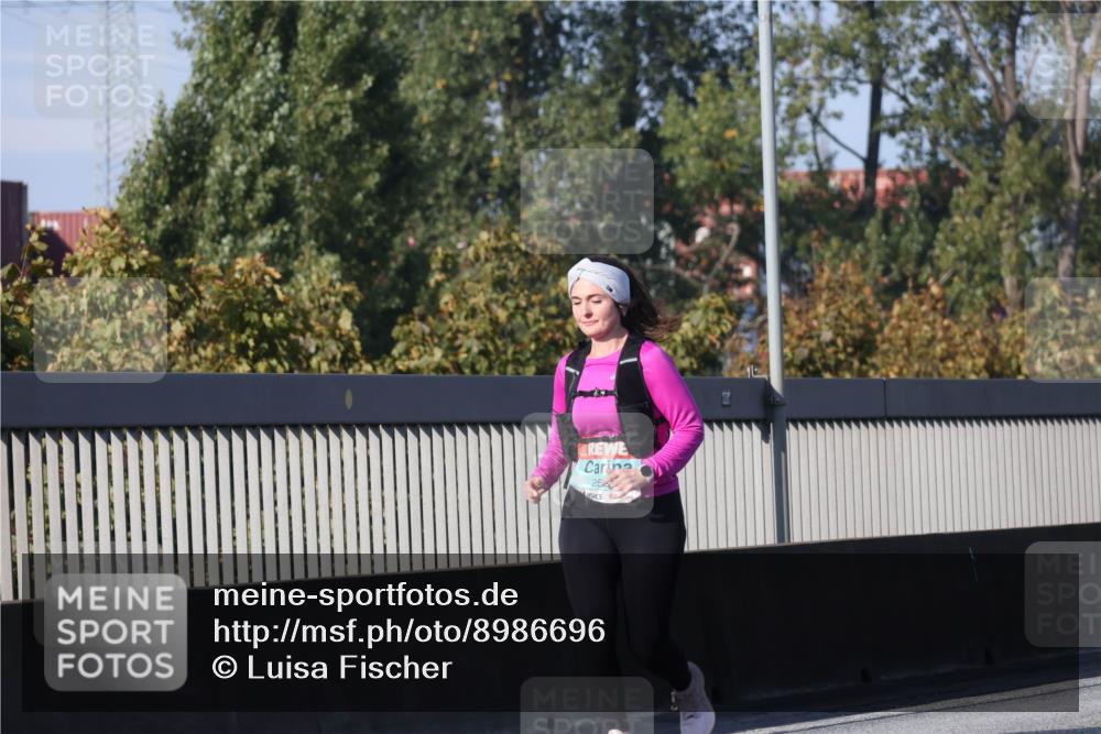 03.10.2025 - Köhlbrandbrückenlauf Luisa Fischer http://msf.ph/oto/8986696 03.10.2025 11:21:11 Position 3 25 meine-sportfotos.de