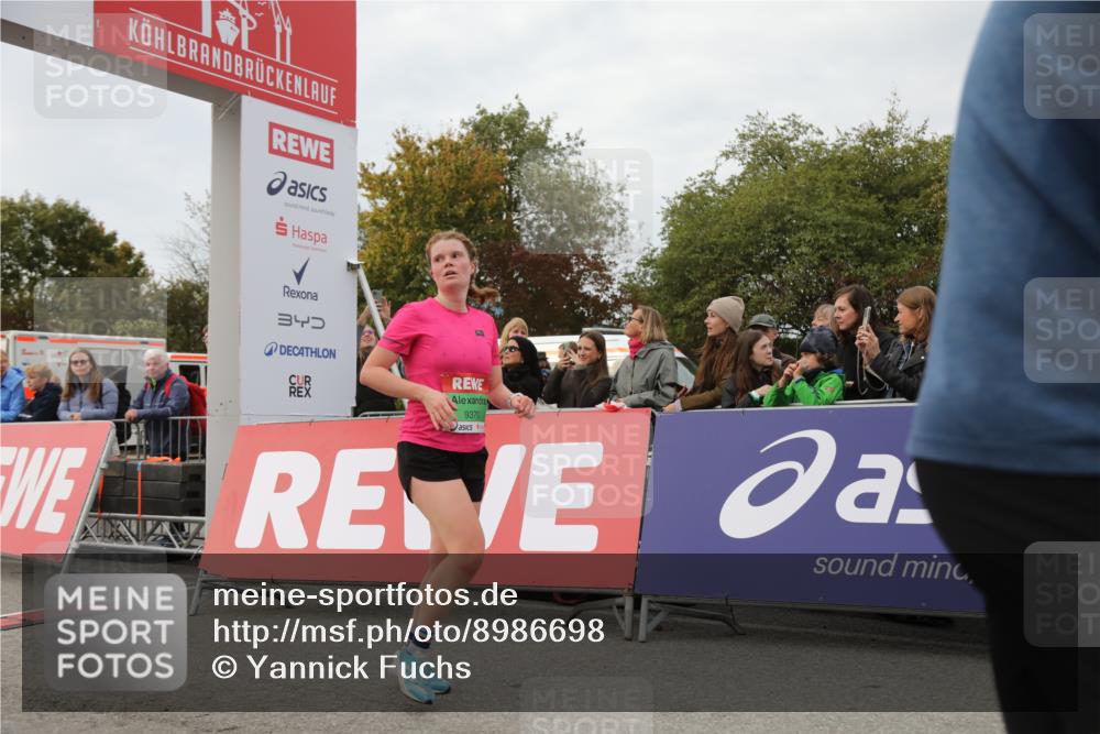03.10.2025 - Köhlbrandbrückenlauf Yannick Fuchs http://msf.ph/oto/8986698 03.10.2025 15:59:04 Ziel 7109, 9370 meine-sportfotos.de