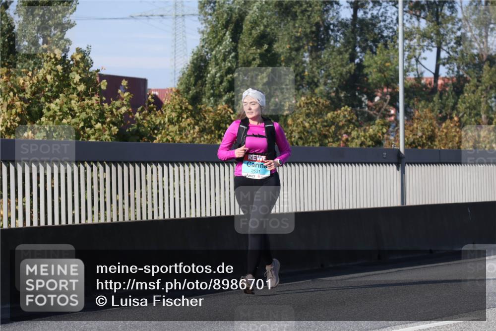 03.10.2025 - Köhlbrandbrückenlauf Luisa Fischer http://msf.ph/oto/8986701 03.10.2025 11:21:12 Position 3 2531 meine-sportfotos.de