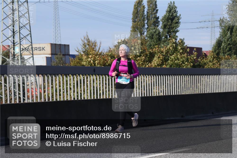 03.10.2025 - Köhlbrandbrückenlauf Luisa Fischer http://msf.ph/oto/8986715 03.10.2025 11:21:14 Position 3 2531 meine-sportfotos.de
