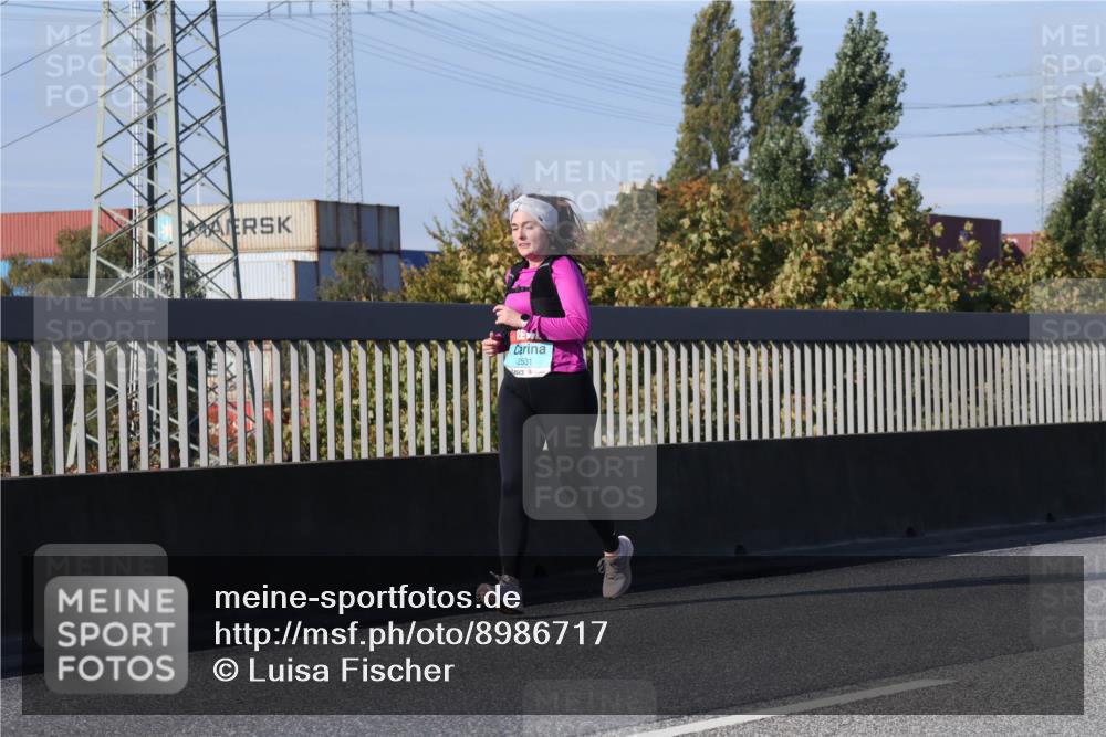 03.10.2025 - Köhlbrandbrückenlauf Luisa Fischer http://msf.ph/oto/8986717 03.10.2025 11:21:14 Position 3 2531 meine-sportfotos.de