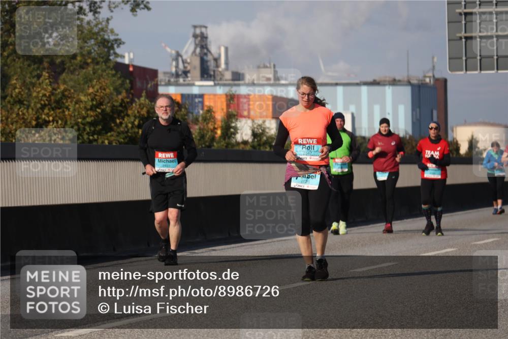 03.10.2025 - Köhlbrandbrückenlauf Luisa Fischer http://msf.ph/oto/8986726 03.10.2025 11:21:20 Position 3 2483, 2620 meine-sportfotos.de